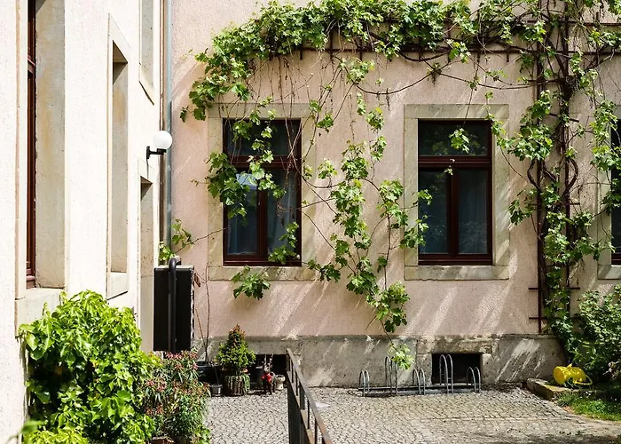 Pension An Der Pillnitzer Schlossfaehre