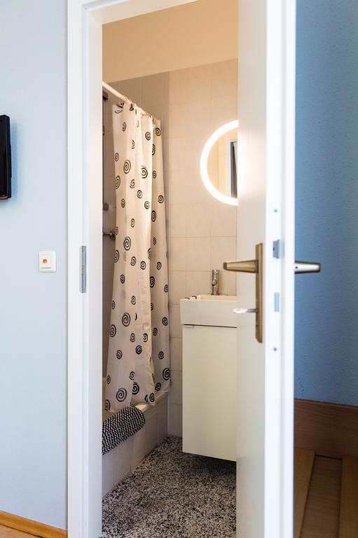 An Der Pillnitzer Schlossfaehre Guest house